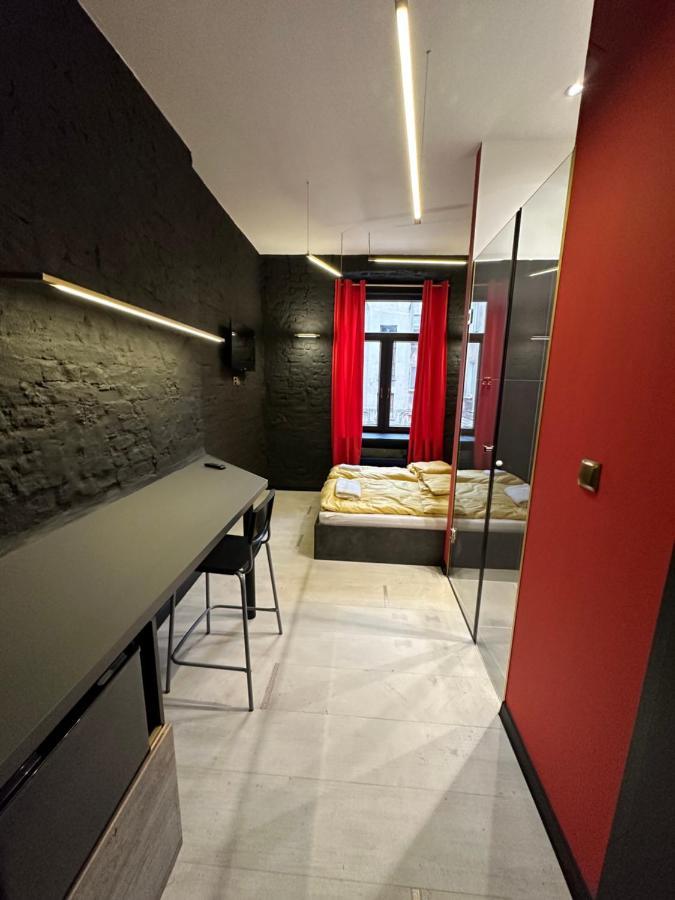 Darkhouse Versace Red Lodz  Exterior photo